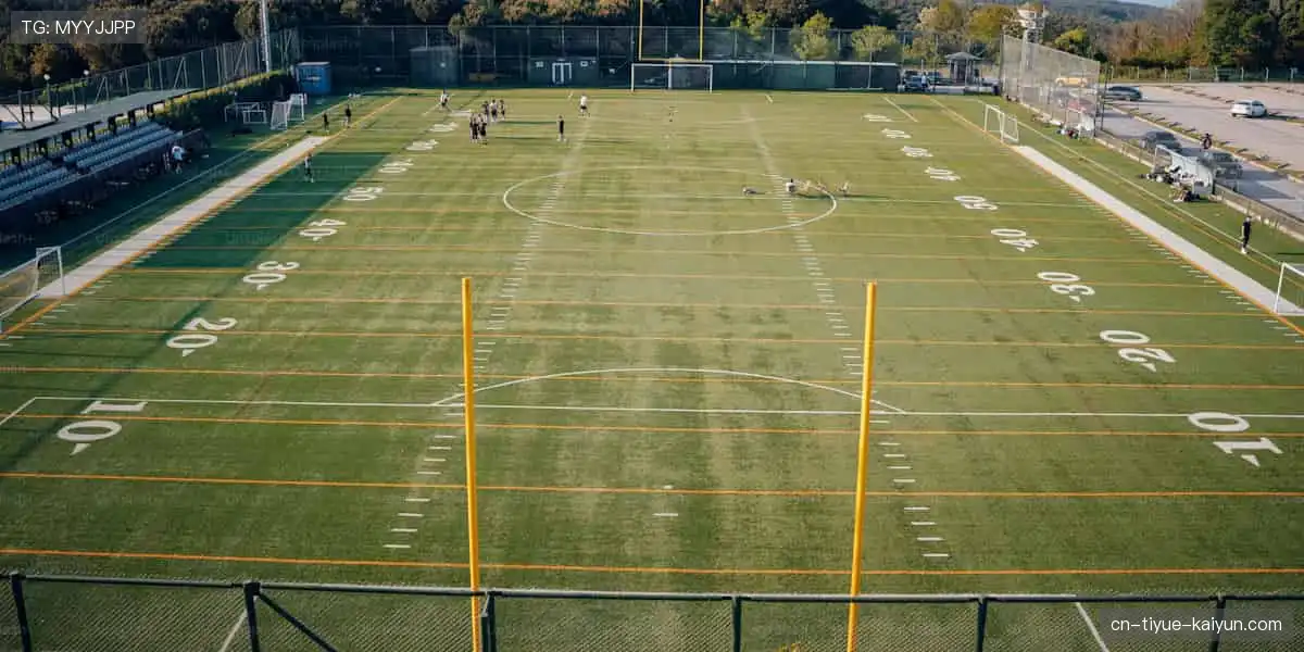 🎧官方正品周边直供，把赛场荣耀穿在身上！🏅